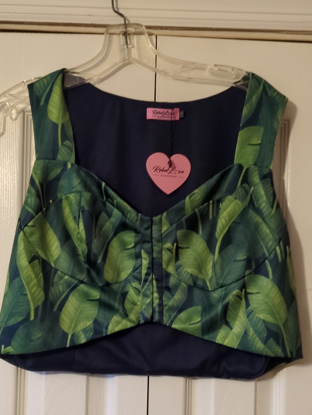 Rebel Love Green Leaf Print Crop Top New With Tags